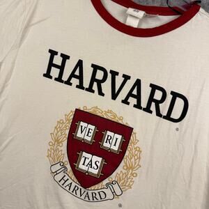 Harvard University Women’s T Shirt Cream Garnet Black Gold Logo Size XL EUC 393